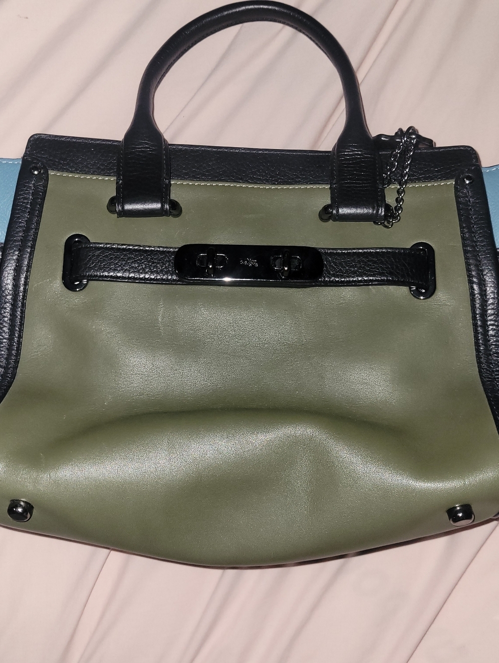 NWOT COACH Swagger 27 Leather Tote